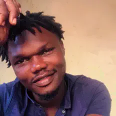 Luister naar Nexy Dee, bekijk muziekvideo's, lees de bio, bekijk de tourdata, en meer!