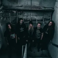 Escucha a undefined, mira videos musicales, lee su biografía, consulta las fechas de las gira y más.