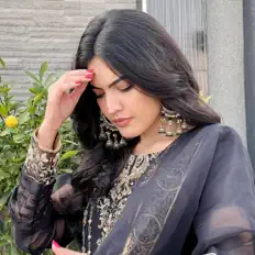 Listen to Iqra Kanwal, watch music videos, read bio, see tour dates & more!