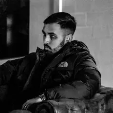 Escucha a Wacil, mira videos musicales, lee su biografía, consulta las fechas de las gira y más.