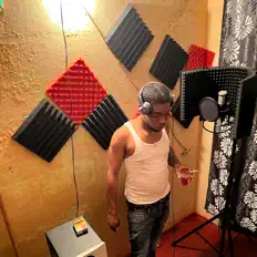 Escucha a Invasion, mira videos musicales, lee su biografía, consulta las fechas de las gira y más.