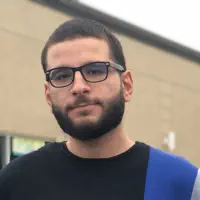 收听 undefined、观看音乐视频、阅读小传、查看巡演日期等 ！