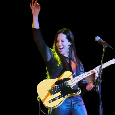 Listen to Jennifer Lyn & The Groove Revival, watch music videos, read bio, see tour dates & more!