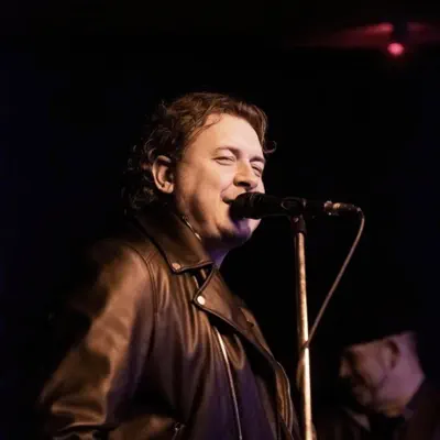 Listen to Chris Ryan, watch music videos, read bio, see tour dates & more!