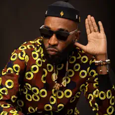 Tehui dinle, müzik videolarını izle, biyografisini oku, tur tarihlerini ve daha fazlasını gör!