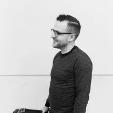 Nate Goeringを聴いたり、ミュージックビデオを鑑賞したり、経歴やツアー日程などを確認したりしましょう！