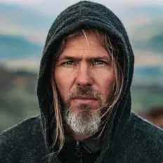 Ouça Feralman, assista a videoclipes, leia a biografia, veja as datas das turnês e mais!