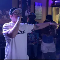 Escucha a Projekt, mira videos musicales, lee su biografía, consulta las fechas de las gira y más.