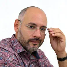 收听 Eduardo Villanueva、观看音乐视频、阅读小传、查看巡演日期等 ！