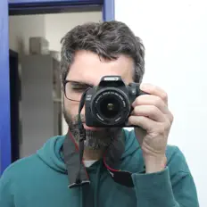 Ascolta The Amazing Broken Man, guarda video musicali, leggi la biografia, vedi le date del tour & altro!