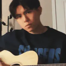 Dylan Silarakを聴いたり、ミュージックビデオを鑑賞したり、経歴やツアー日程などを確認したりしましょう！
