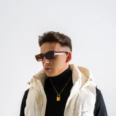 Listen to Johnny Bee, watch music videos, read bio, see tour dates & more!