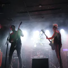 Danger Escape dinle, müzik videolarını izle, biyografisini oku, tur tarihlerini ve daha fazlasını gör!