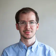 Escucha a Daniel Crespo, mira vídeos musicales, lee la biografía, consulta fechas de giras y mucho más.