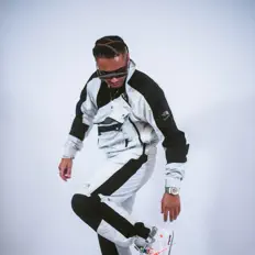 Dengarkan SVNTA, tonton video musik, baca bio, lihat tanggal tur & lainnya!