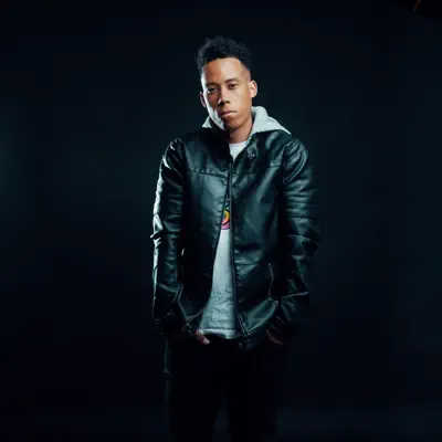 Listen to Elias Hernandez, watch music videos, read bio, see tour dates & more!