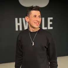 Listen to Onur Atli, watch music videos, read bio, see tour dates & more!