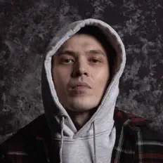 Poslechněte si interpreta Drug Dilla, sledujte hudební videa, přečtěte si životopis, podívejte se na data turné a další informace.