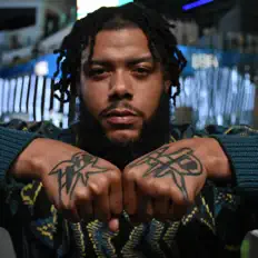 Escucha a DRMR, mira vídeos musicales, lee la biografía, consulta fechas de giras y mucho más.