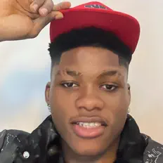 Listen to KinxleeCashy, watch music videos, read bio, see tour dates & more!