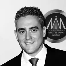 J. M. Quintana Cámaraを聴いたり、ミュージックビデオを鑑賞したり、経歴やツアー日程などを確認したりしましょう！