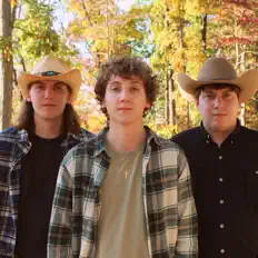 Trippp dinle, müzik videolarını izle, biyografisini oku, tur tarihlerini ve daha fazlasını gör!