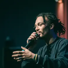 Escucha a Powys HJ, mira vídeos musicales, lee la biografía, consulta fechas de giras y mucho más.