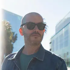 Ouça Hector Barrios, assista a videoclipes, leia a biografia, veja as datas das turnês e mais!