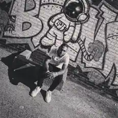 Dengarkan The Artist 9, tonton video musik, baca bio, lihat tanggal tur & lainnya!