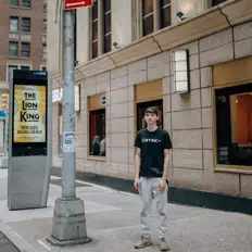 收听 dabl、观看音乐视频、阅读小传、查看巡演日期等 ！