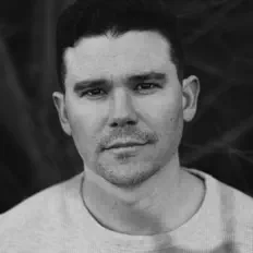 聆聽 Greg Steinfeld、觀看音樂影片、閱讀小傳、查看巡演日期等！