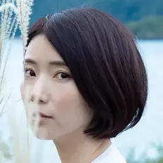 Poslechněte si interpreta Natsumi Kiyoura, sledujte hudební videa, přečtěte si životopis, podívejte se na data turné a další informace.