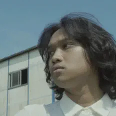 收听 haru、观看音乐视频、阅读小传、查看巡演日期等 ！