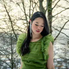 收听 Claudia Emmanuela Santoso、观看音乐视频、阅读小传、查看巡演日期等 ！