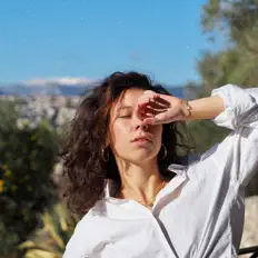 Listen to Claire Derib', watch music videos, read bio, see tour dates & more!