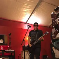 Posłuchaj wykonawcy undefined, obejrzyj teledyski, przeczytaj biografię, zobacz daty tras koncertowych i nie tylko!