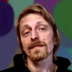 Ascolta Lee Arthur, guarda video musicali, leggi la biografia, vedi le date del tour & altro!