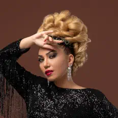 Ascolta LEYLA, guarda video musicali, leggi la biografia, vedi le date del tour & altro!
