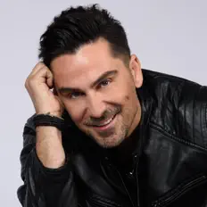 Listen to Thanasis Vasilakos, watch music videos, read bio, see tour dates & more!