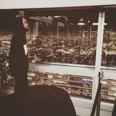 RYZE सुनें, म्यूज़िक वीडियो देखें, बायो पढ़ें, दौरे की तारीखें और बहुत कुछ देखें!