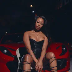 Escucha a Khami, mira vídeos musicales, lee la biografía, consulta fechas de giras y mucho más.