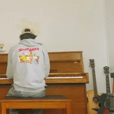 Listen to Macrae Hanke, watch music videos, read bio, see tour dates & more!