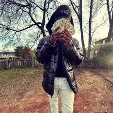 Escucha a King Boxley, mira videos musicales, lee su biografía, consulta las fechas de las gira y más.