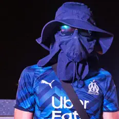 Escucha a Hemain, mira videos musicales, lee su biografía, consulta las fechas de las gira y más.