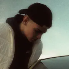 Escucha a Notflee, mira videos musicales, lee su biografía, consulta las fechas de las gira y más.