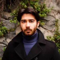 聆聽 Alican Özcan、觀看音樂影片、閱讀小傳、查看巡演日期等！