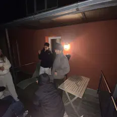 BALSAM सुनें, म्यूज़िक वीडियो देखें, बायो पढ़ें, दौरे की तारीखें और बहुत कुछ देखें!