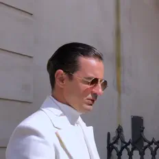 Poslechněte si interpreta Burmas, sledujte hudební videa, přečtěte si životopis, podívejte se na data turné a další informace.