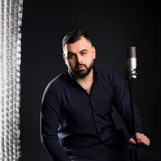 Ouve Vardan Khachatryan, vê vídeos de música, lê a biografia, vê as datas da digressão e muito mais!