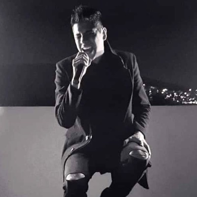 Listen to Rick Vences, watch music videos, read bio, see tour dates & more!
